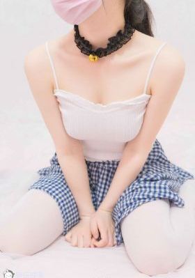 校花小雪与门卫老头(2)