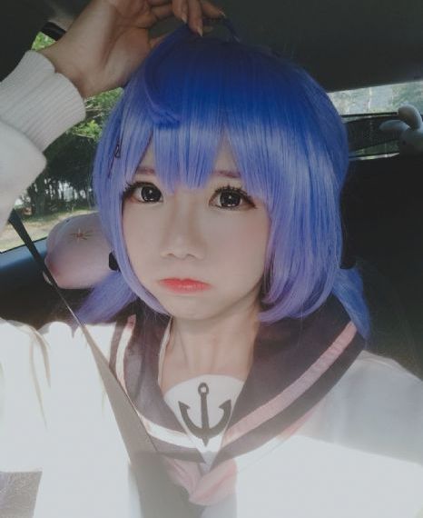 女子上厕所遭男孩趴地偷窥